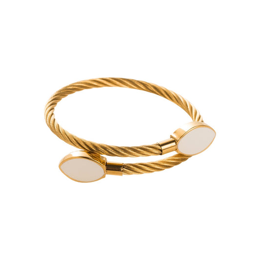 Elegant cuffed bracelets