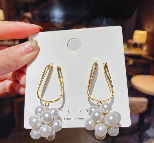 Geometric faux pearl drop earrings