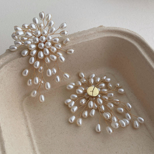 Pearl drop earrings