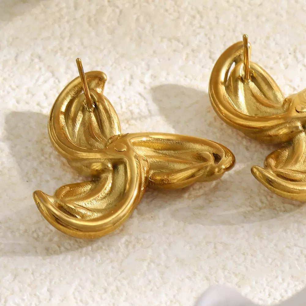Gold Entwined Earrings