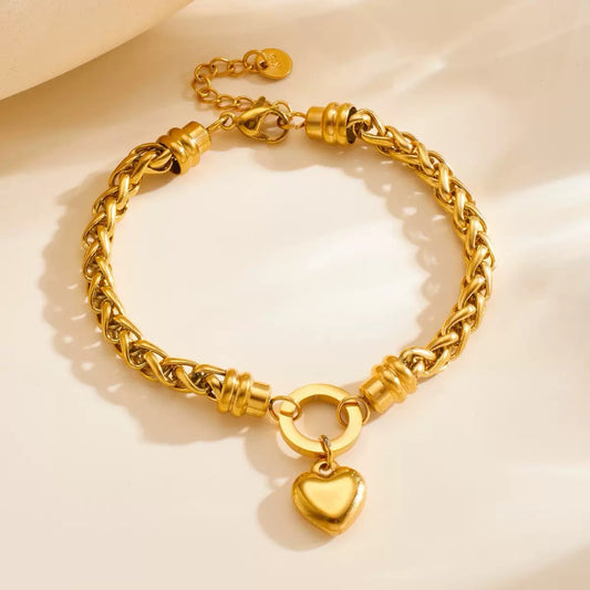 18k Gold Heart Shaped Bracelet