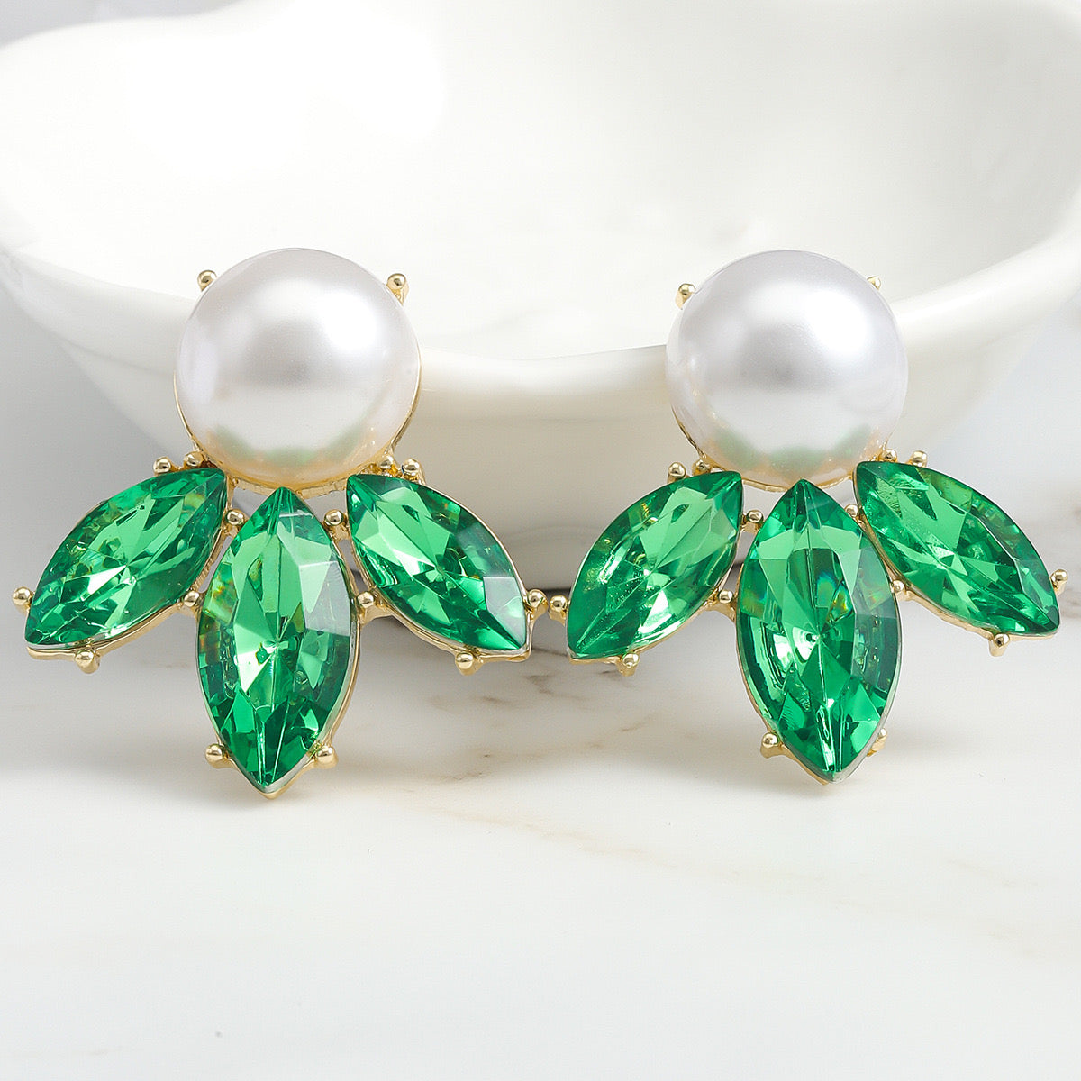 Pearl dainty drop colored earrings