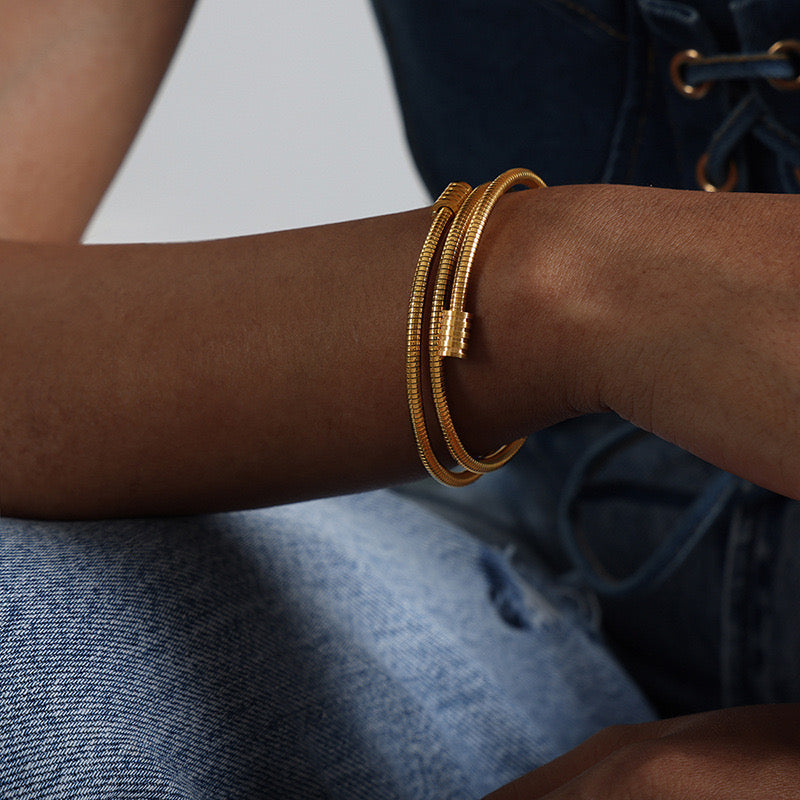 Three rings spiral bracelet