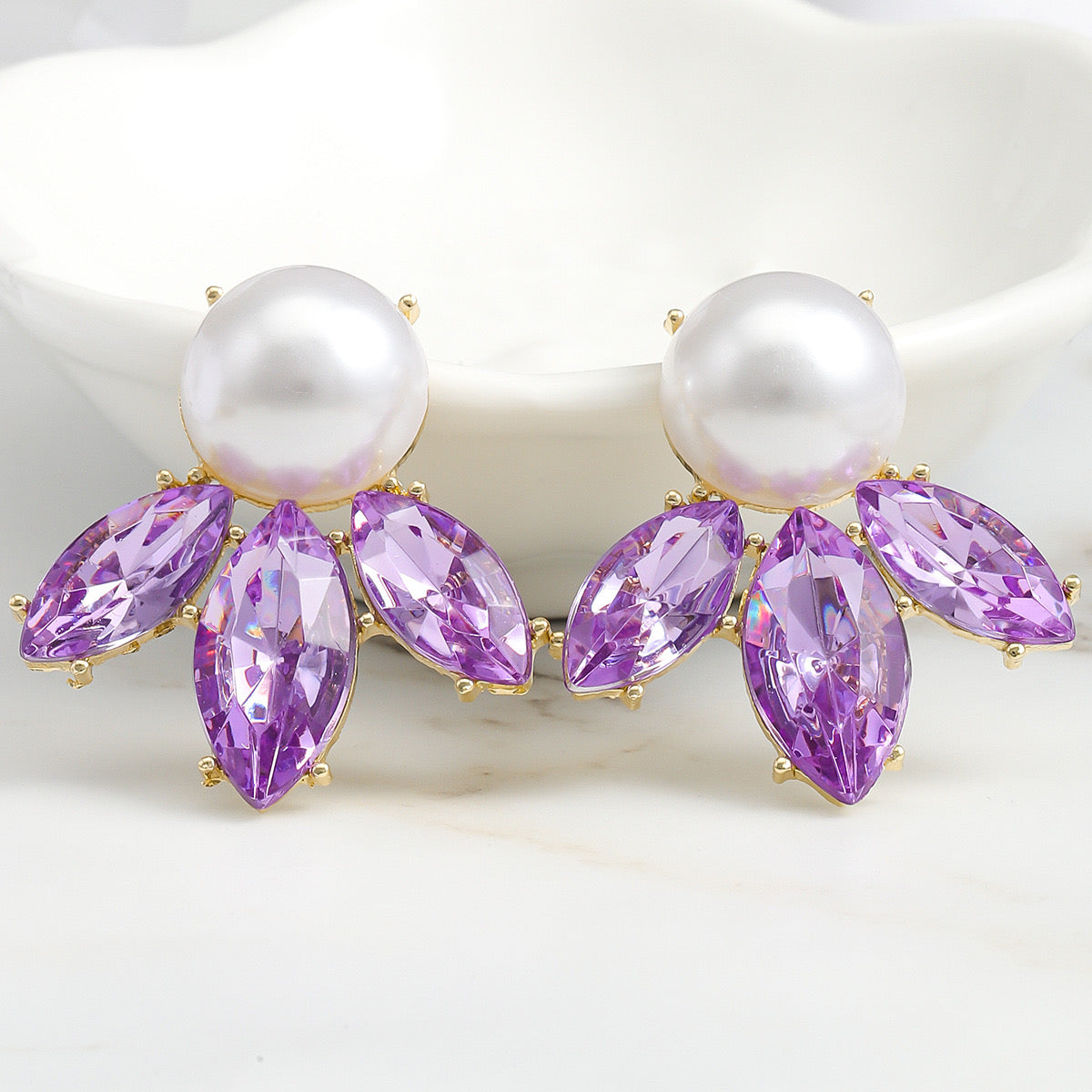 Pearl dainty drop colored earrings