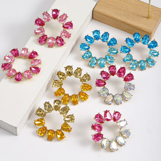 Crystal round colored earrings