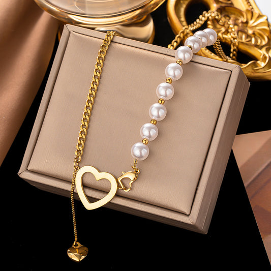 Love locked Titanium/pearl necklace