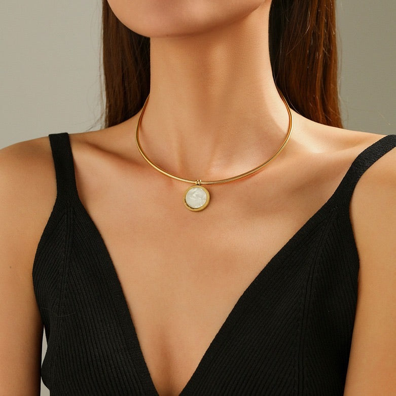 Titanium steel Gold Choker Necklace