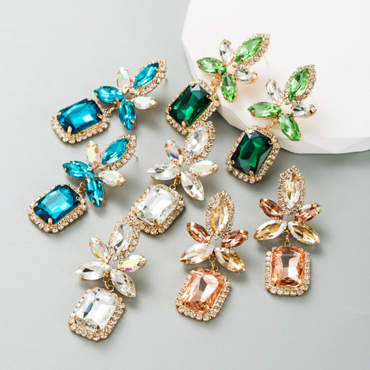 Exquisite colored earrings