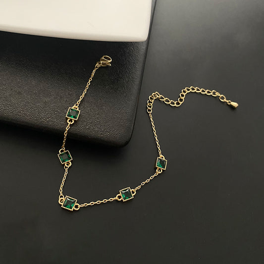 Emerald green and gold bracelet